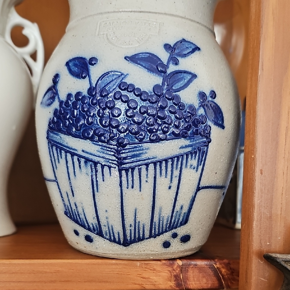 Artisan Salmon Falls Vase with Blueberry Motif